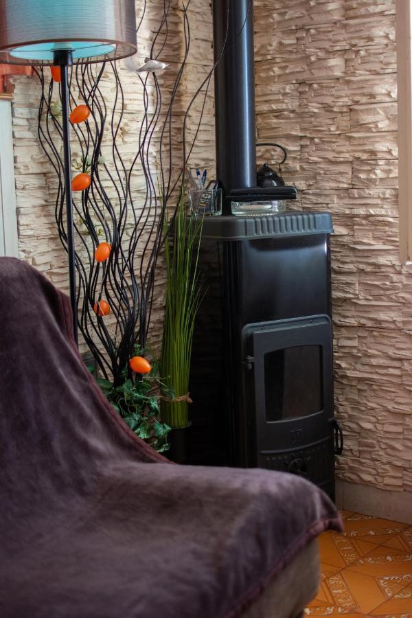 Stone House Dioniz Villa Brnistrova Ngoại thất bức ảnh
